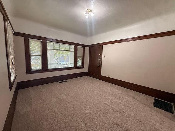 3rd image of 2023 I St APT 1