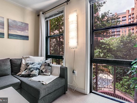 3rd image of 631 D St NW APT 337