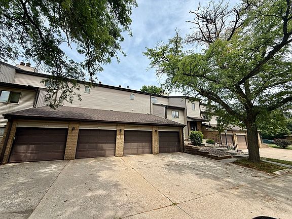 2nd image of 3109 4th St #0