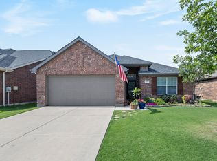 5732 Moon Flower Ct, Fort Worth, TX 76244