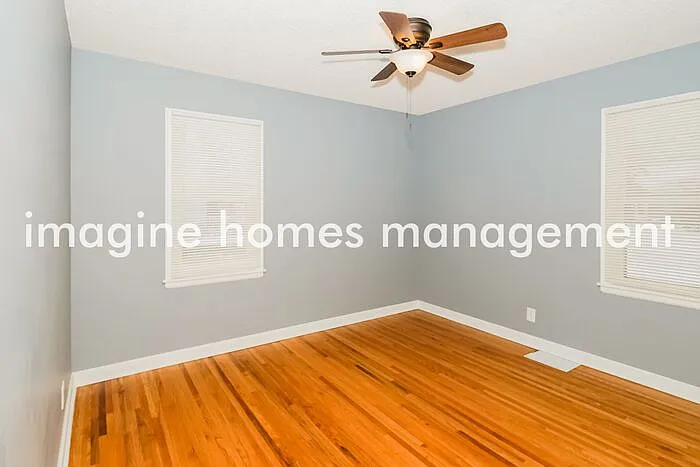 3826 Yates Ave N — Photo 6