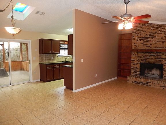 4th image of 2331 Via Milano Ct