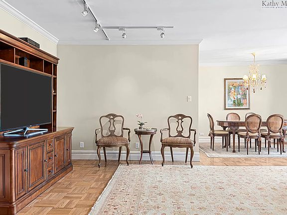 4th image of 400 E 56th St APT 35O
