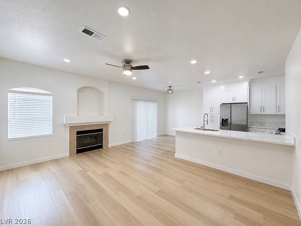 1st image of 5415 W Harmon Ave Unit 1017