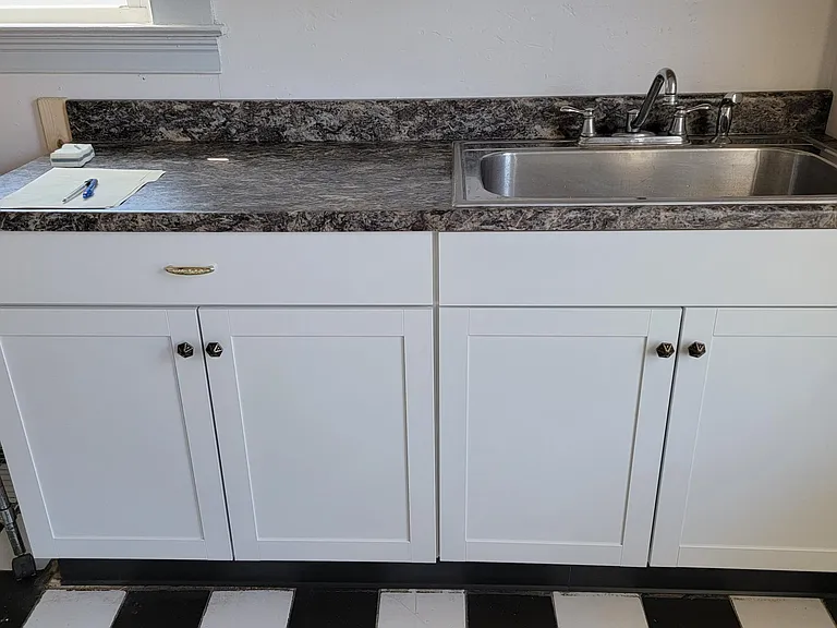 137 Cedar St — Photo 6