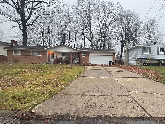 3rd image of 4356 Bristolwood Dr