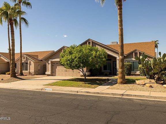 4th image of 4338 E DOUGLAS Avenue