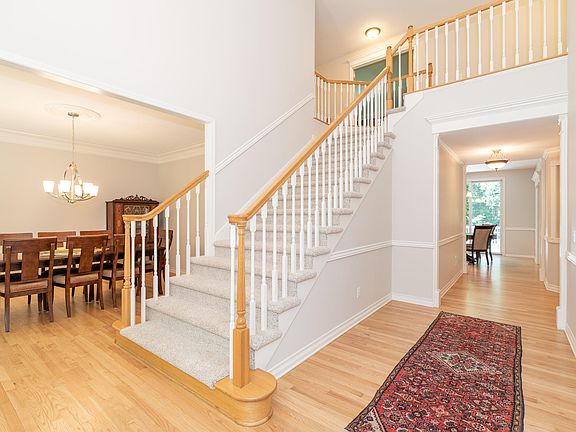 4th image of 6813 Walden Park Ln