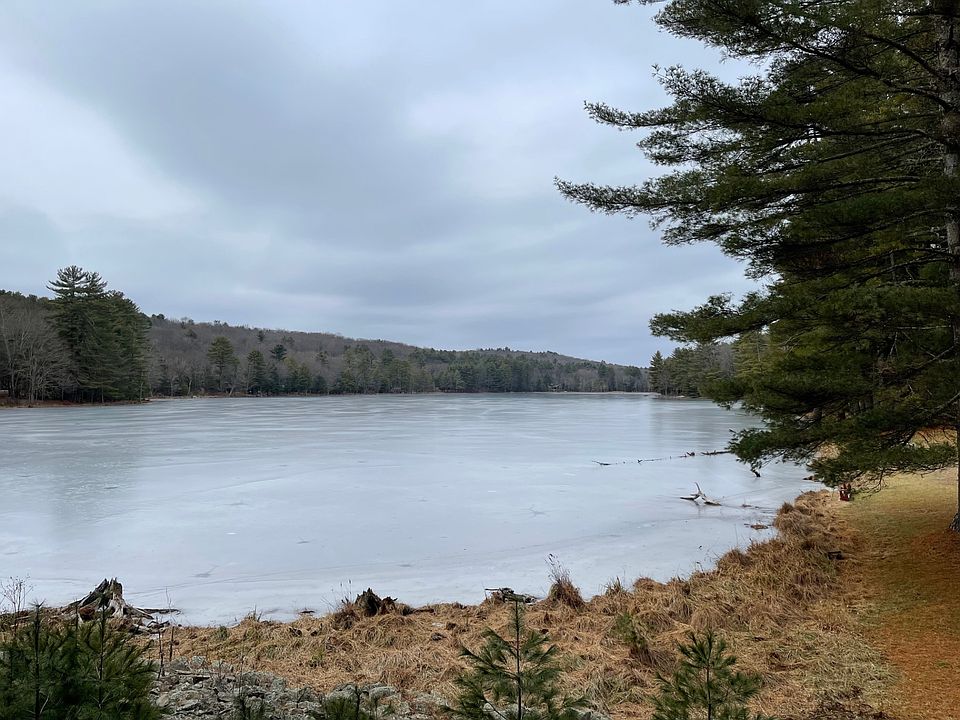 153 Woodledge East Lake Dr, Hawley, PA 18428 Zillow