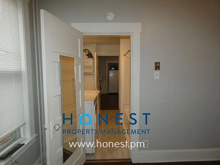 35 Summer St #2 — Photo 16