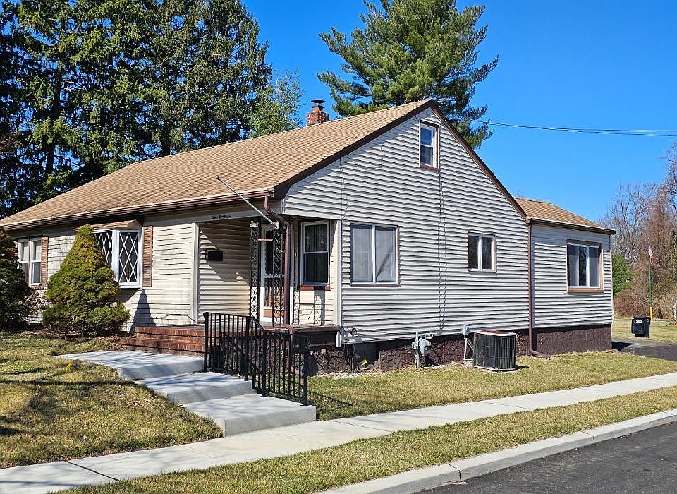 1st image of 296 Cliffwood Ave