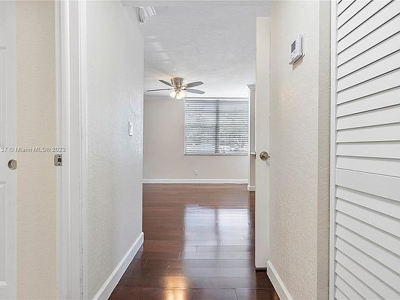2nd image of 9450 Live Oak Pl APT 102