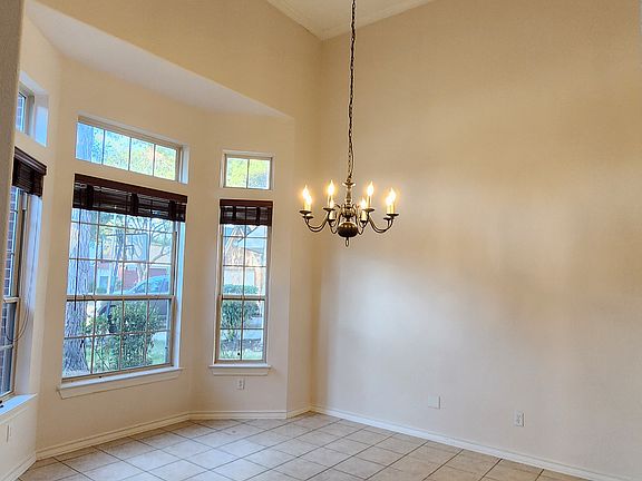 3rd image of 26307 Sundown Cove Ln