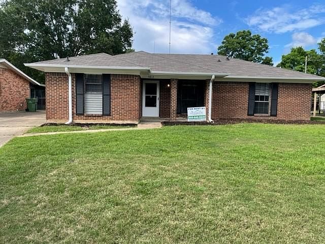 1st image of 5813 Ainsworth Dr