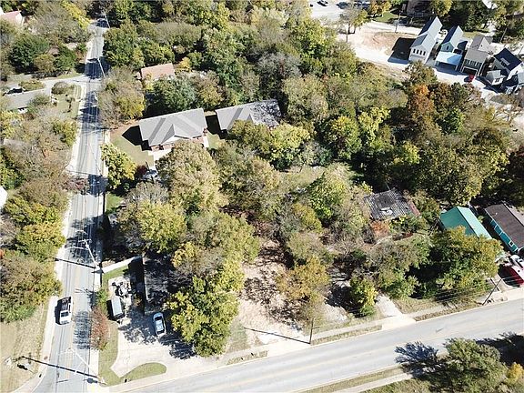 2nd image of 222 S College Ave