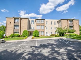 4825 Glen Ivy Ln SW APT 212, Roanoke, VA 24018