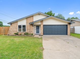 3032 Meandering Way, Bedford, TX 76021