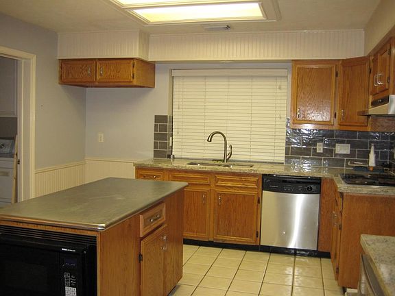 2nd image of 2007 Sunny Bay Ct