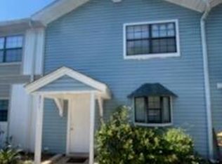 311 Oxford Ct, Mary Esther, FL 32569