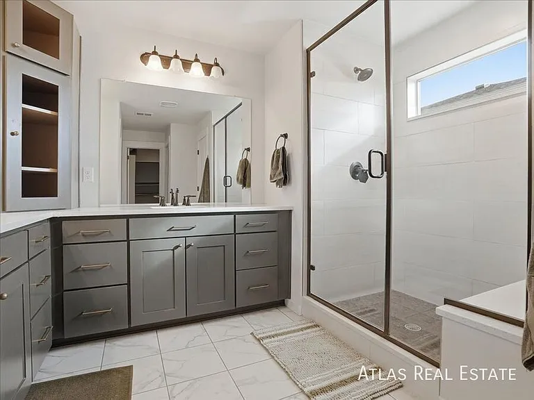 2092 Glean Dr — Photo 25