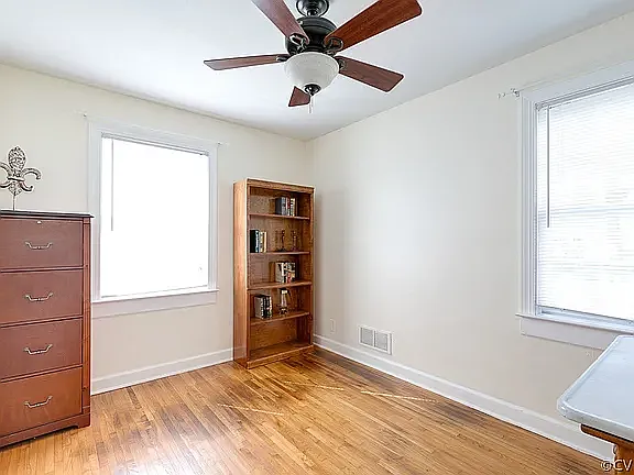 6411 Kensington Ave — Photo 7