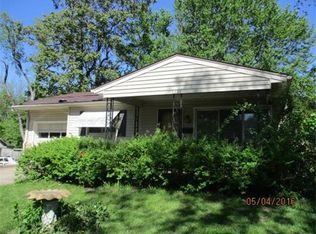 1307 S Appleton Ave, Independence, MO 64052