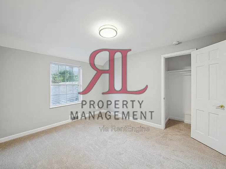 85 Eastmoor Blvd — Photo 49