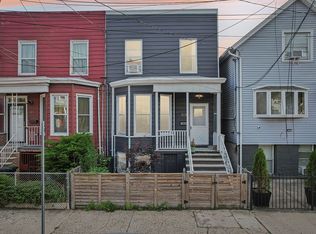 89 Prospect St, Jersey City, NJ 07307