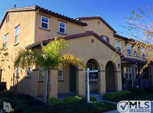 460 Garonne St, Oxnard, CA 93036