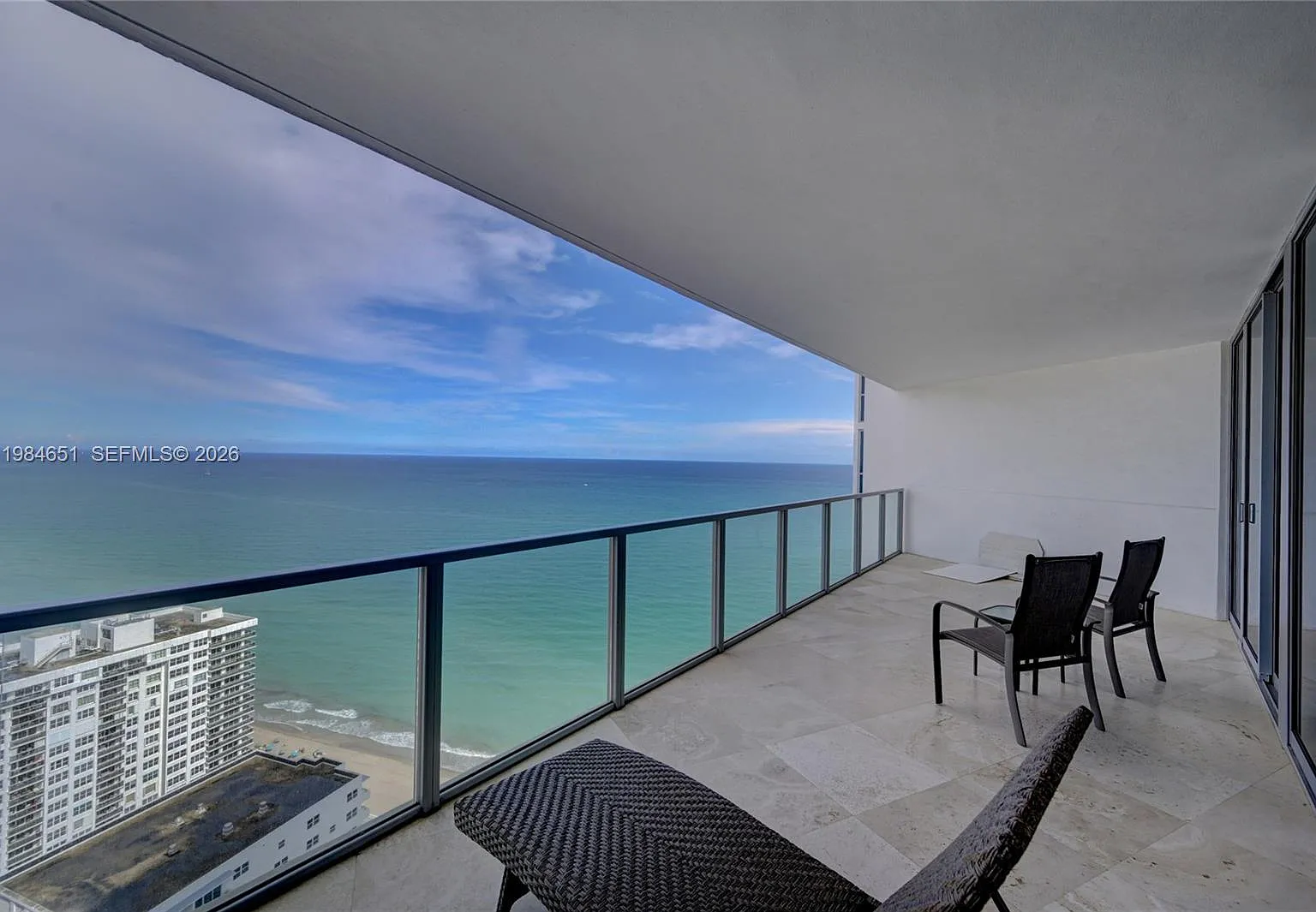 Ocean Palms Condo — Photo 2