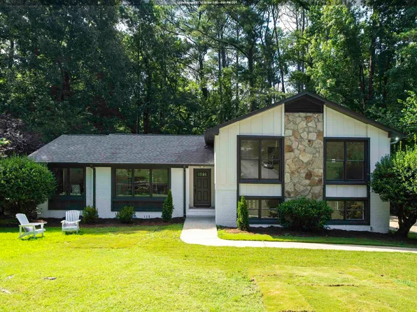 1385 Atkins Trimm Blvd, Birmingham, AL 35226