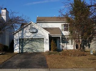 3444 Whisper Creek Dr, Columbus, OH 43231