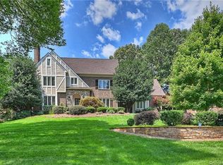 6746 Aronomink Dr, Charlotte, NC 28210