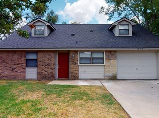 1002 Hardwood Ln, College Station, TX 77840
