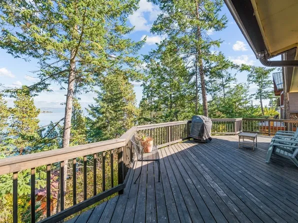 249 N Juniper Bay Rd, Somers, MT 59932