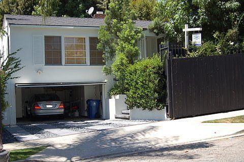 1st image of 1143 Cory Ave