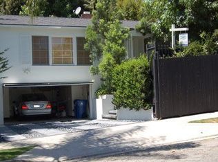 1143 Cory Ave, Los Angeles, CA 90069