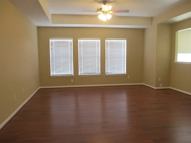 17507 Whispering Star Ct — Photo 10