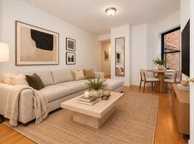 234 E 50th St, New York, NY