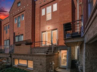 2940 N Lakewood Ave APT 7, Chicago, IL