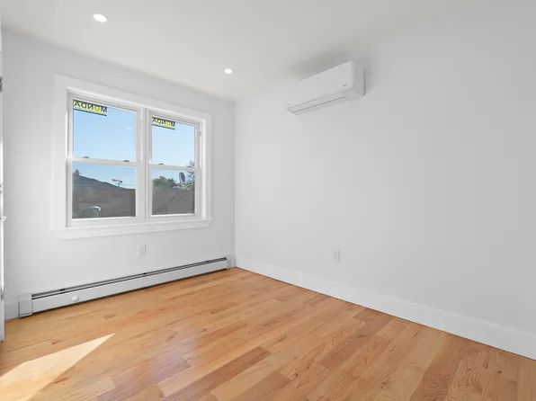 245-33 147th Road image 21 of 26