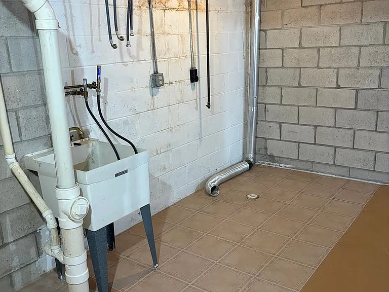530-532 Partridge Ct #534 — Photo 9