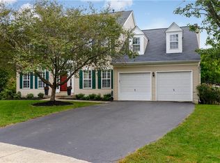 410 Georgetown Ct NE, Leesburg, VA 20176