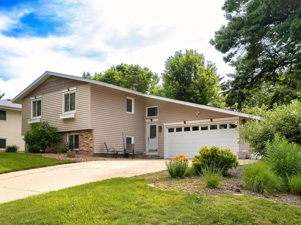 1794 17th Ave NW, New Brighton, MN 55112