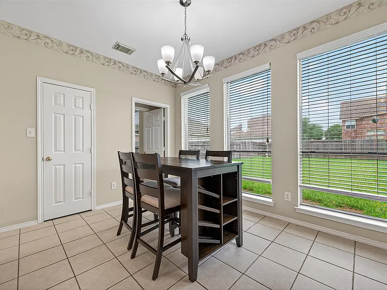 5911 Indian Hills Ln — Photo 37