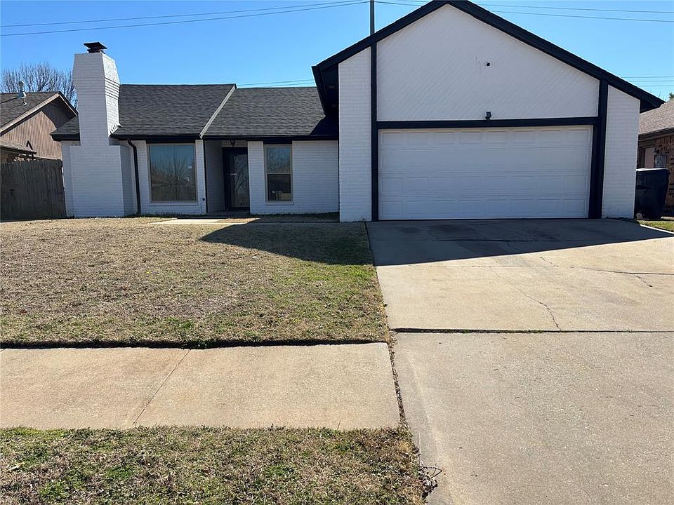 1st image of 608 SW 133rd St