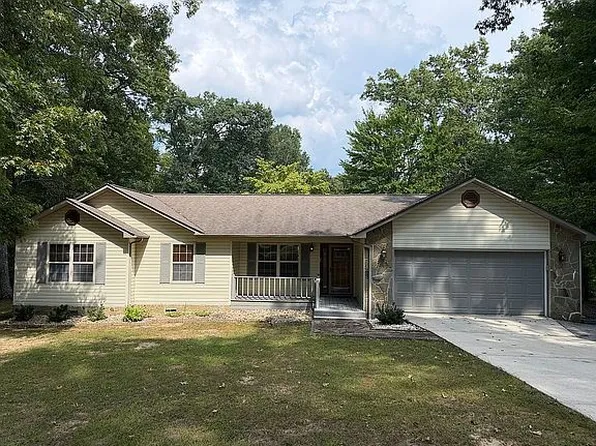 118 Robin Hood Dr, Crossville, TN 38555