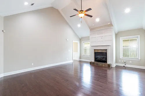 2171 Addison Way Photo 1