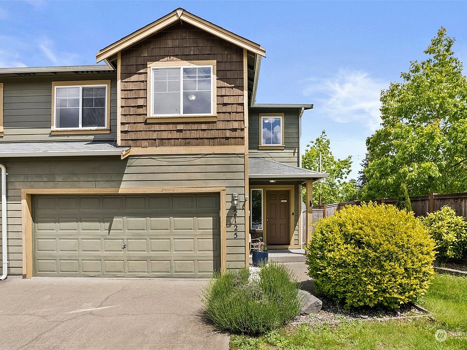 1st image of 2125 Pleasanton Court SE