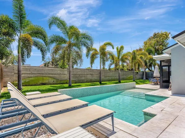 620 Enfield Road, Delray Beach, FL 33444